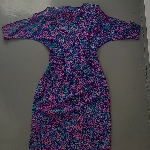 80's DRESS. - Picture 2 of 11